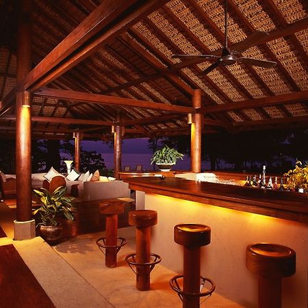 Amanwana 호텔 West Sumbawa Regency 레스토랑 사진